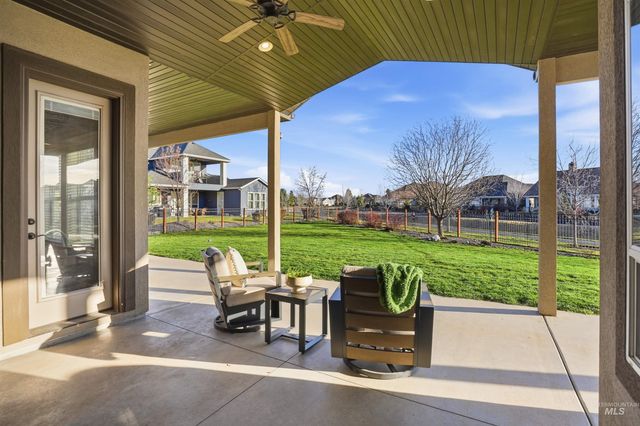 6251 W Nordic Dr, Eagle, ID 83616