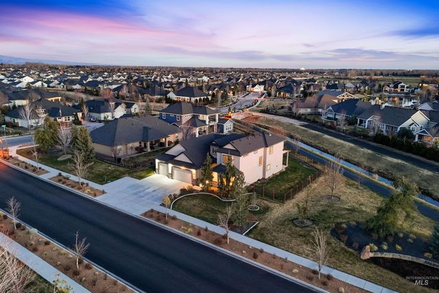 6251 W Nordic Dr, Eagle, ID 83616