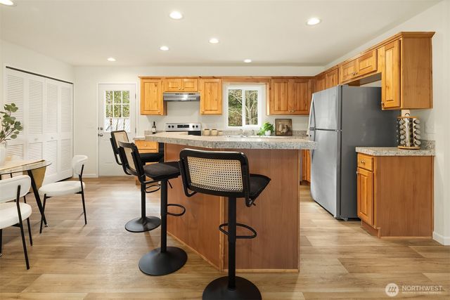 23904 E Lake Kayak Drive, Monroe, WA 98272