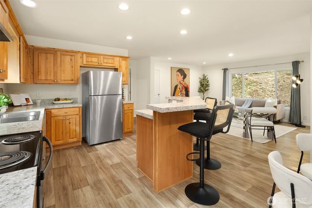 23904 E Lake Kayak Drive, Monroe, WA 98272