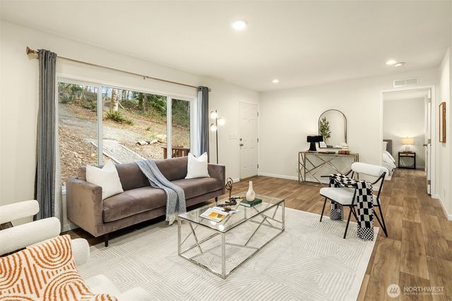 23904 E Lake Kayak Drive, Monroe, WA 98272