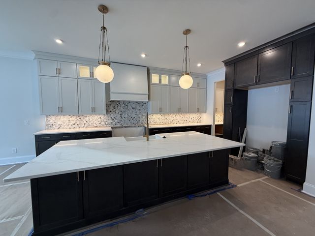 5721 Nola Dr, Arrington, TN 37014