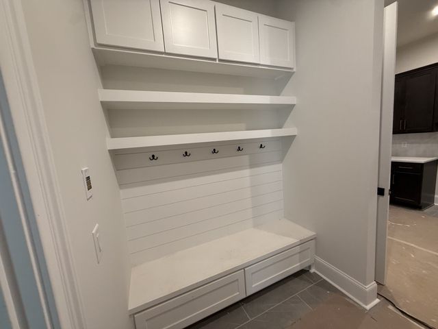 5721 Nola Dr, Arrington, TN 37014