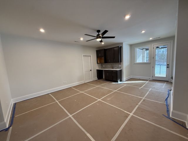 5721 Nola Dr, Arrington, TN 37014