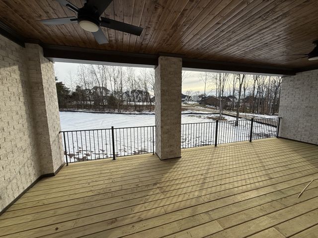 5721 Nola Dr, Arrington, TN 37014