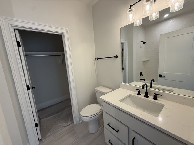 5721 Nola Dr, Arrington, TN 37014