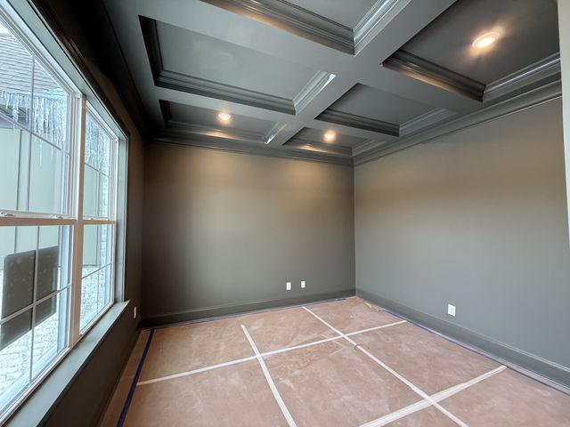 5721 Nola Dr, Arrington, TN 37014