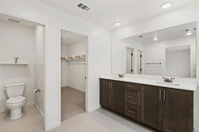 227 Canopy Trails Place, Fallbrook, CA 92028