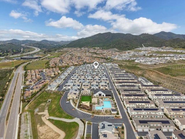 227 Canopy Trails Place, Fallbrook, CA 92028