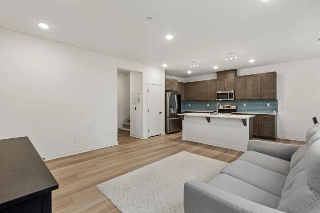 227 Canopy Trails Place, Fallbrook, CA 92028