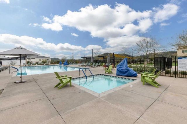 227 Canopy Trails Place, Fallbrook, CA 92028