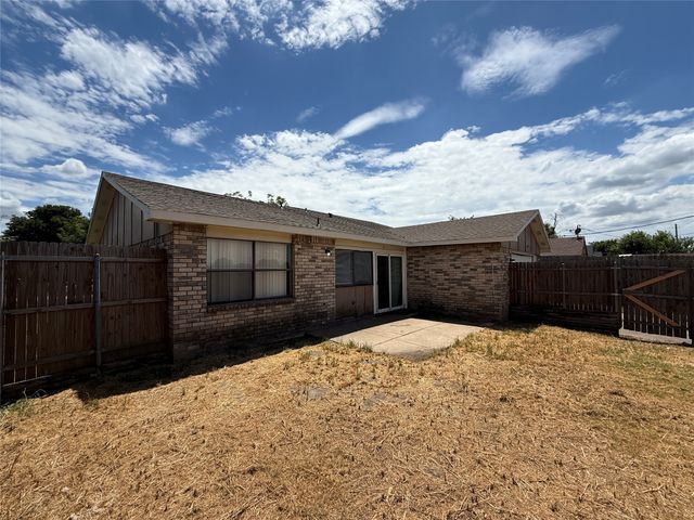 7309 Oakstone Drive, Dallas, TX 75249