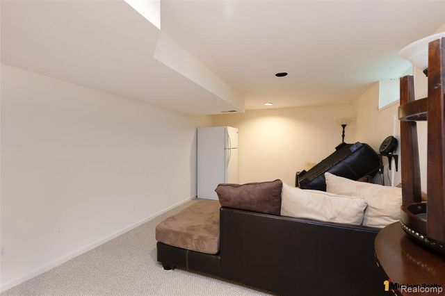 1564 Cole Street, Birmingham, MI 48009