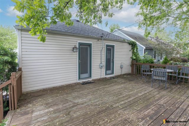1564 Cole Street, Birmingham, MI 48009