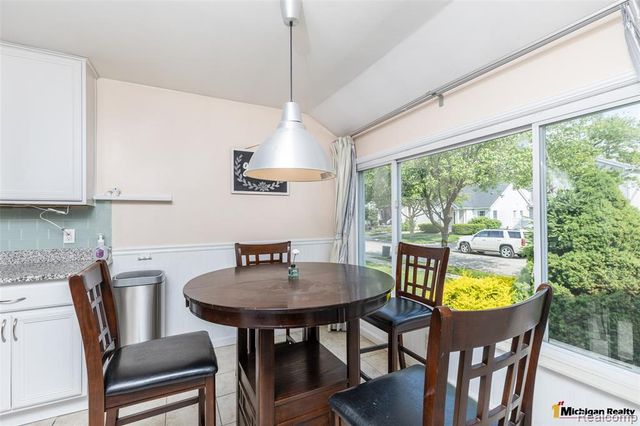 1564 Cole Street, Birmingham, MI 48009