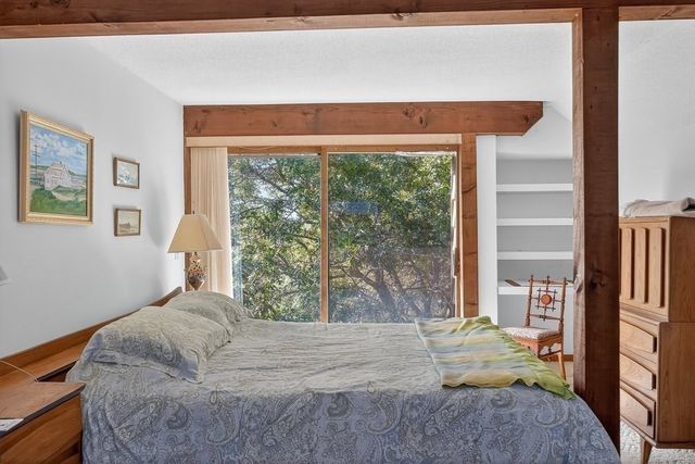 32 Twine Field Rd, Truro, MA 02666