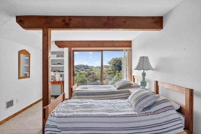 32 Twine Field Rd, Truro, MA 02666