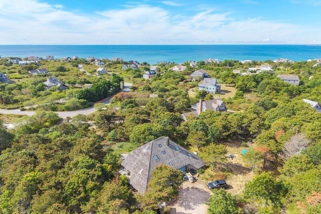 32 Twine Field Rd, Truro, MA 02666