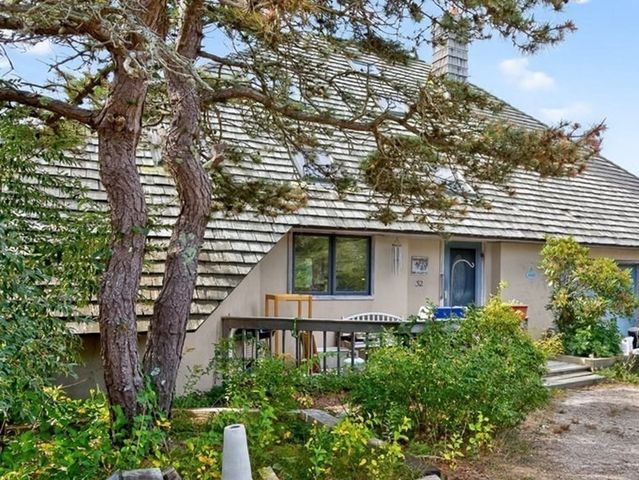 32 Twine Field Rd, Truro, MA 02666