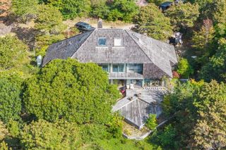 32 Twine Field Rd, Truro, MA 02666