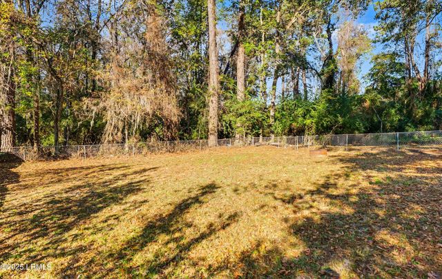 1504 Quarter Horse Road, Beaufort, SC 29906