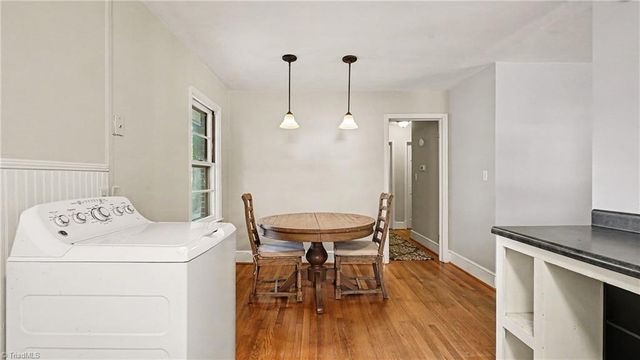 4129 High Point Road, Winston-salem, NC 27107