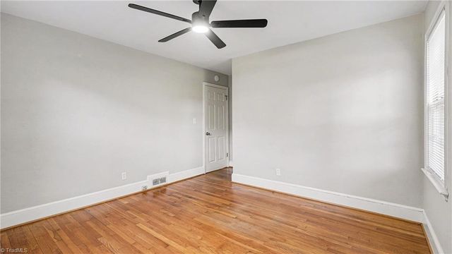 4129 High Point Road, Winston-salem, NC 27107