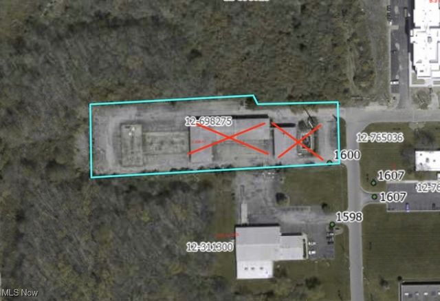 1600 Motor Inn Drive, Girard, OH 44420
