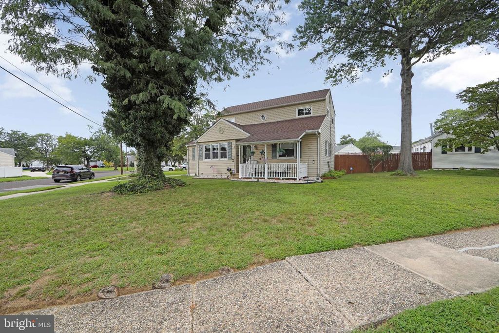 29 WYNDALE AVE, MAPLE SHADE, NJ 08052 — photo 2