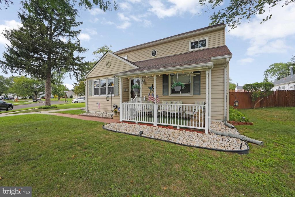 29 WYNDALE AVE, MAPLE SHADE, NJ 08052 — photo 5