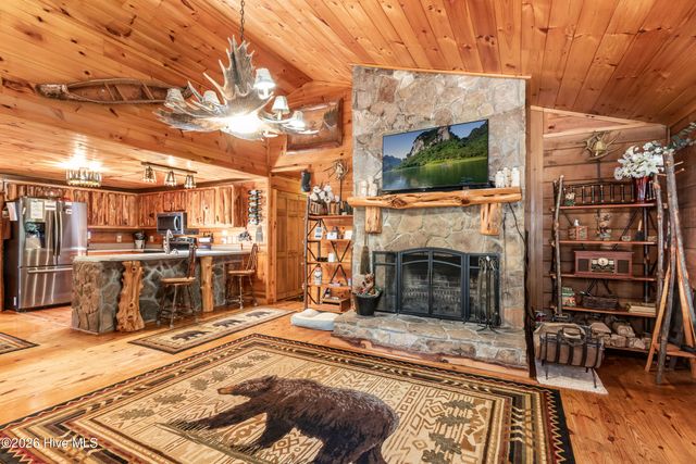 614 Rockridge Road, Murphy, NC 28906