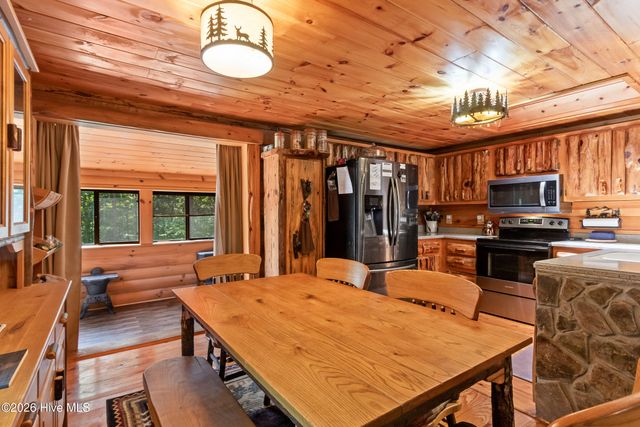 614 Rockridge Road, Murphy, NC 28906