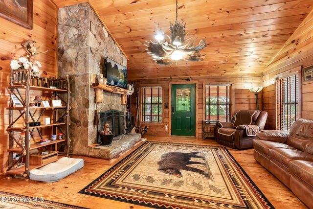 614 Rockridge Road, Murphy, NC 28906