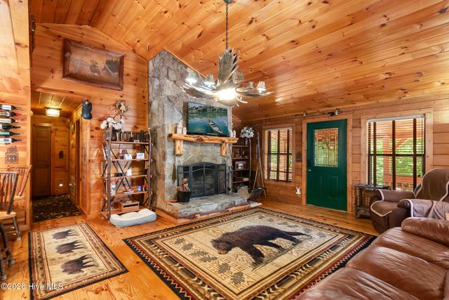 614 Rockridge Road, Murphy, NC 28906