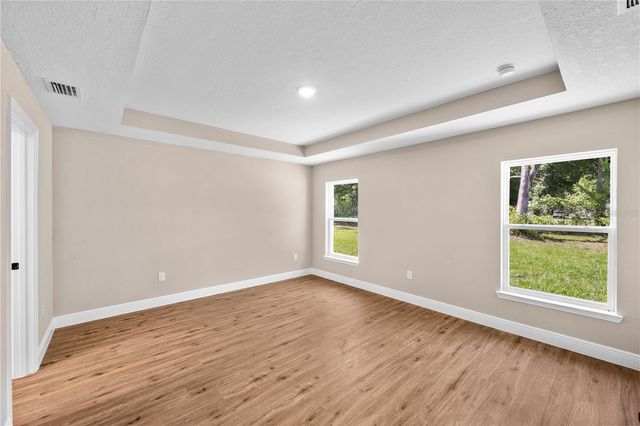 6042 NW 65TH STREET, Ocala, FL 34482