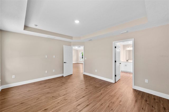 6042 NW 65TH STREET, Ocala, FL 34482