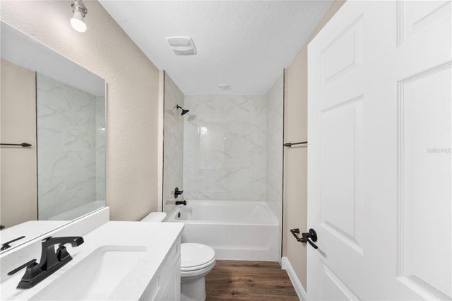 6042 NW 65TH STREET, Ocala, FL 34482