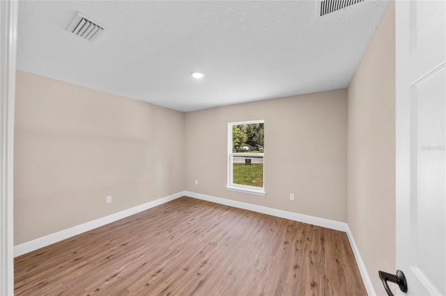 6042 NW 65TH STREET, Ocala, FL 34482