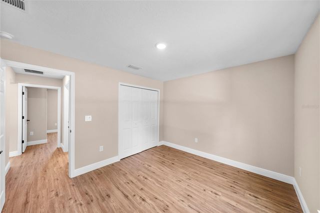 6042 NW 65TH STREET, Ocala, FL 34482