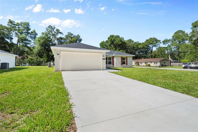 6042 NW 65TH STREET, Ocala, FL 34482
