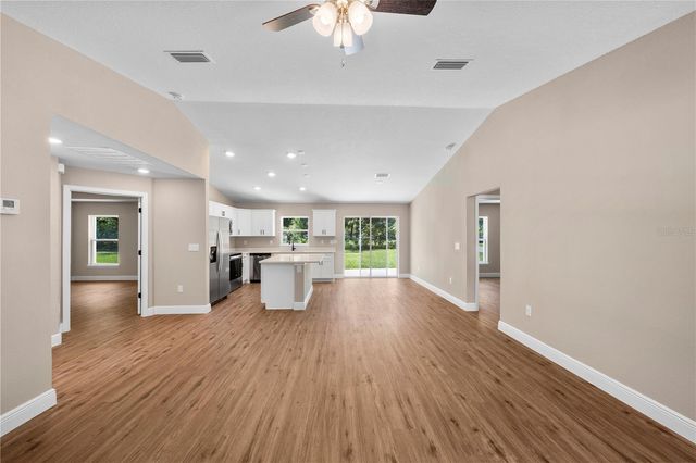 6042 NW 65TH STREET, Ocala, FL 34482