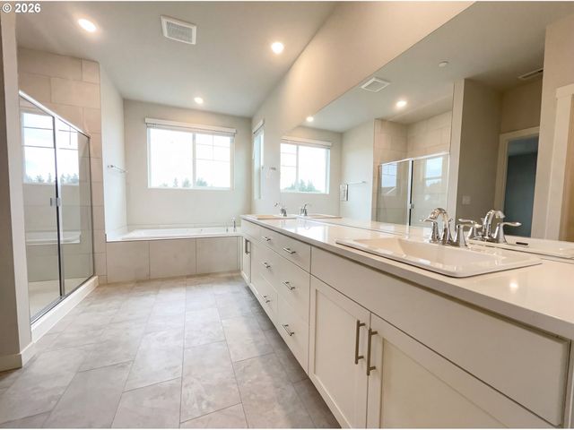 16903 Ne 37TH Ave, Vancouver, WA 98686