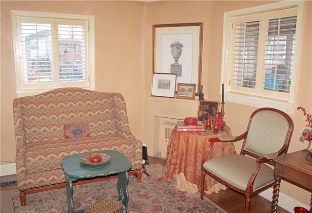 4130 Mercier Street, Kansas City, MO 64111