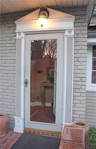 4130 Mercier Street, Kansas City, MO 64111