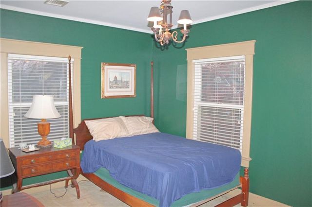 4130 Mercier Street, Kansas City, MO 64111