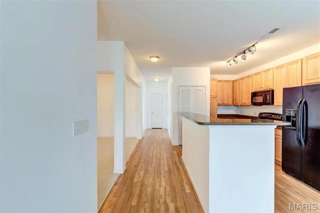 1270 Strassner Drive 3409, St Louis, MO 63144