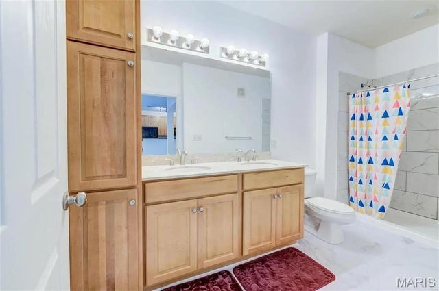 1270 Strassner Drive 3409, St Louis, MO 63144
