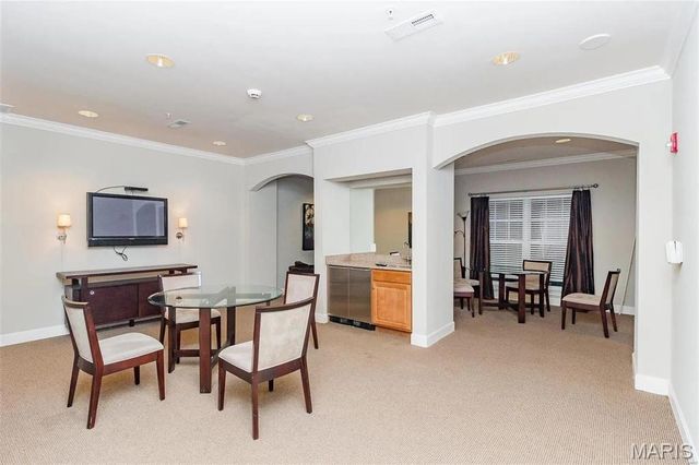 1270 Strassner Drive 3409, St Louis, MO 63144