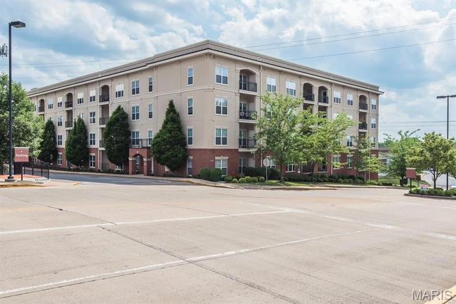 1270 Strassner Drive 3409, St Louis, MO 63144