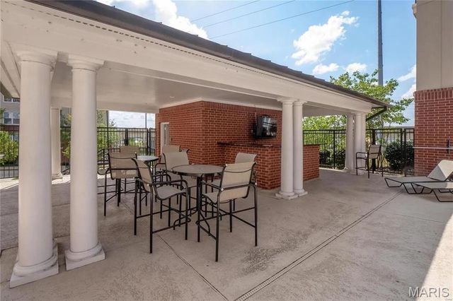1270 Strassner Drive 3409, St Louis, MO 63144